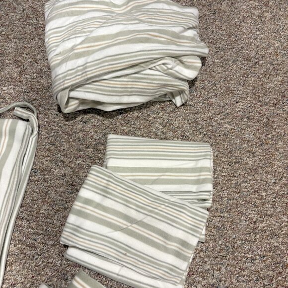 Cuddl Duds Twin Flannel Sheet Set – Green, White & Tan Striped - Picture 3 of 8